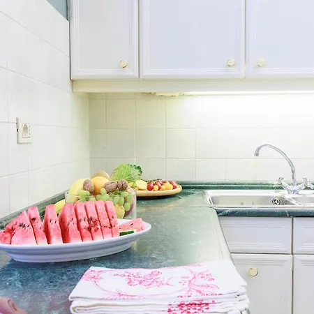 Huge With Private Garden Apartment Florence