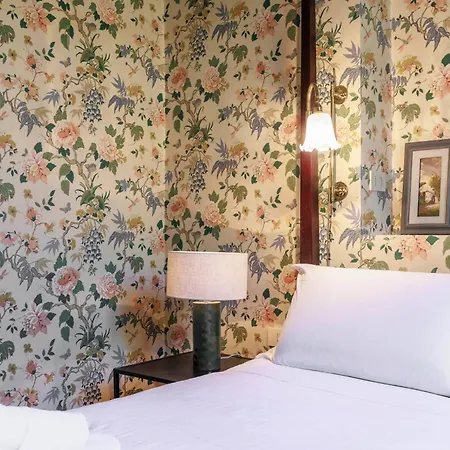 Huge With Private Garden Firenze